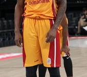 开云体育下摘-柏林联队在联赛中全胜，夺得胜利，柏林联球迷